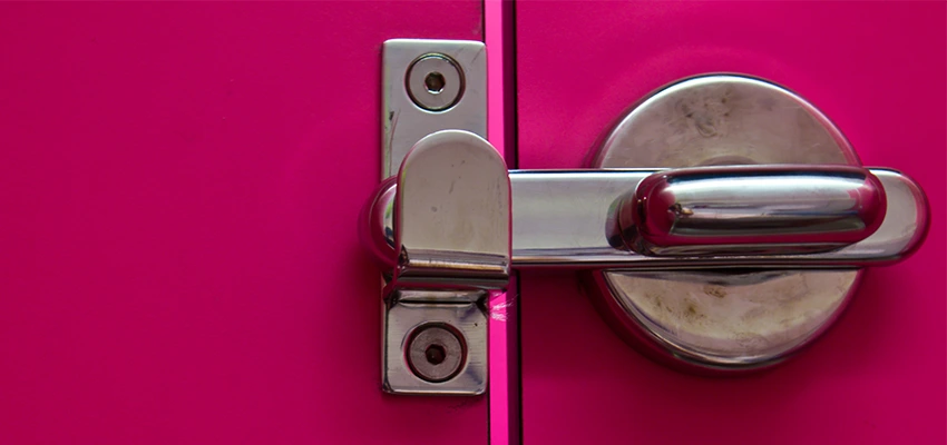 Childproof Gate Lock in Topanga, California